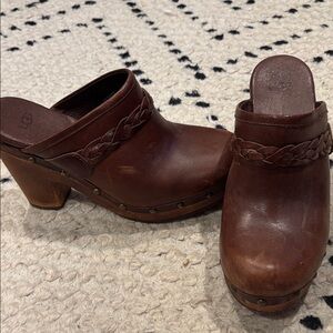 UGG Chestnut Leather Clogs with Braided Accent